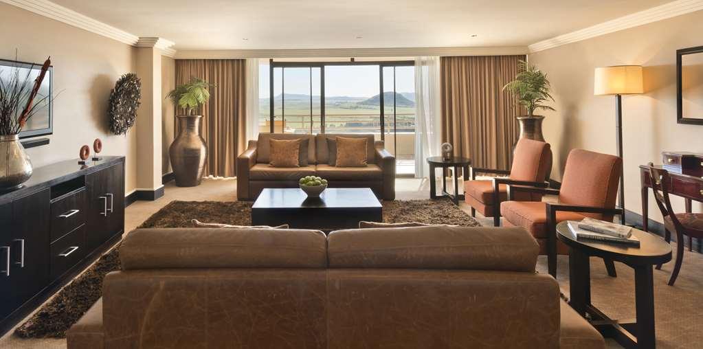 Avani Lesotho Hotel & Casino Maseru Quarto foto